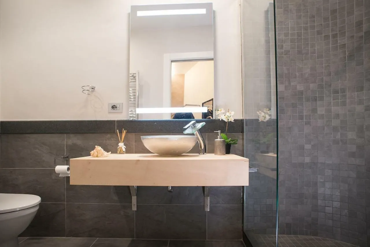 Gio Gala Relais Apartment Milazzo Italy